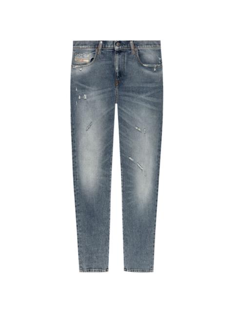 2019 D-Strukt distressed slim-fit jeans