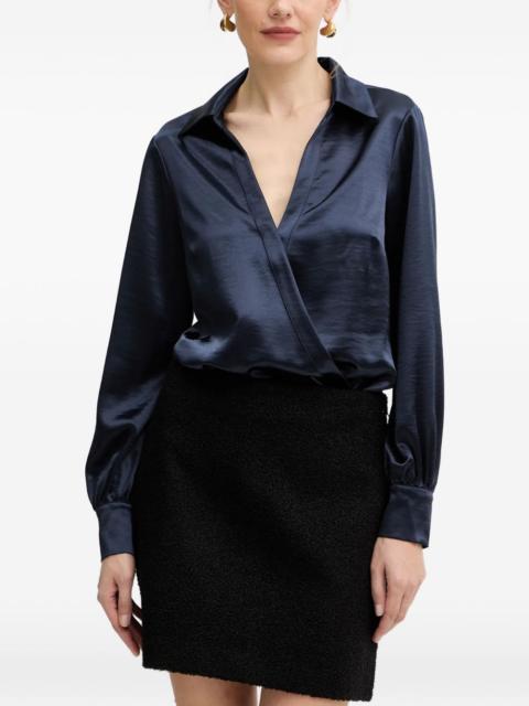 GUESS USA V-neck top