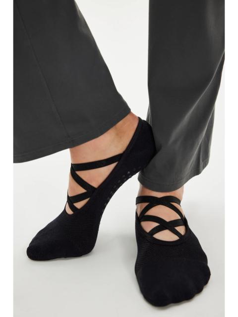 FREE PEOPLE No Show Pilates Grip Socks