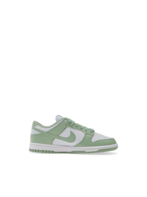 Nike Dunk Low sneakers