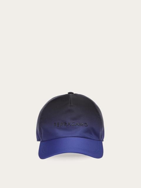 BASEBALL CAP WITH NUANCED DETAILING