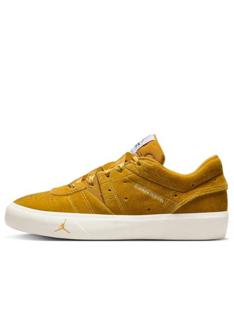 Jordan (WMNS) Air Jordan Series 01 Gold Velvet DZ7737-761