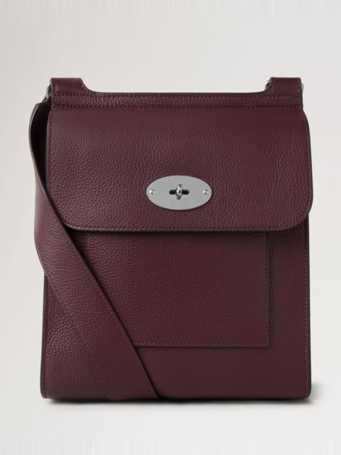 Antony
Black Cherry Small Classic Grain