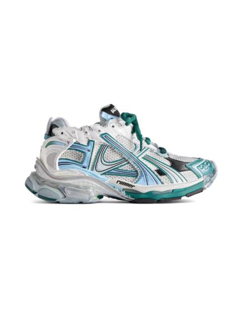 Men's Runner Sneaker  in White/green/blue