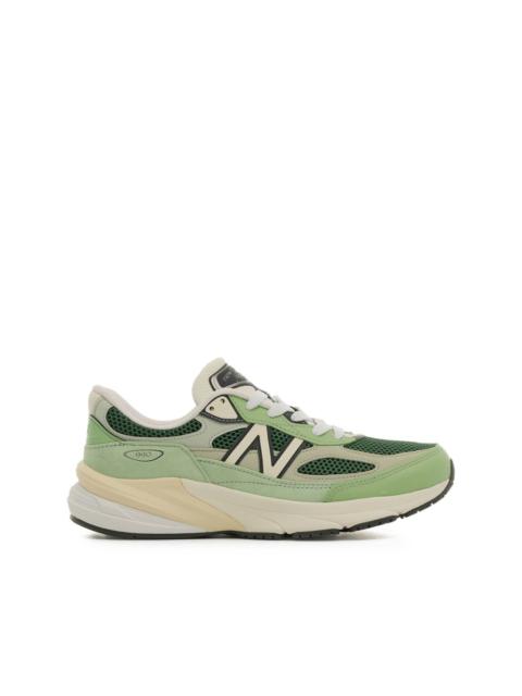 New Balance colour-block sneakers