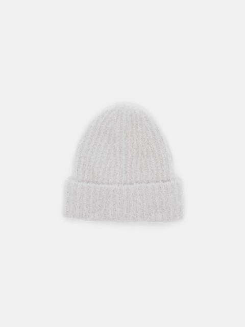 FLUFFY TOUCH cap