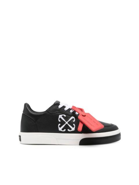 Off-White New Low Vulcanized sneakers