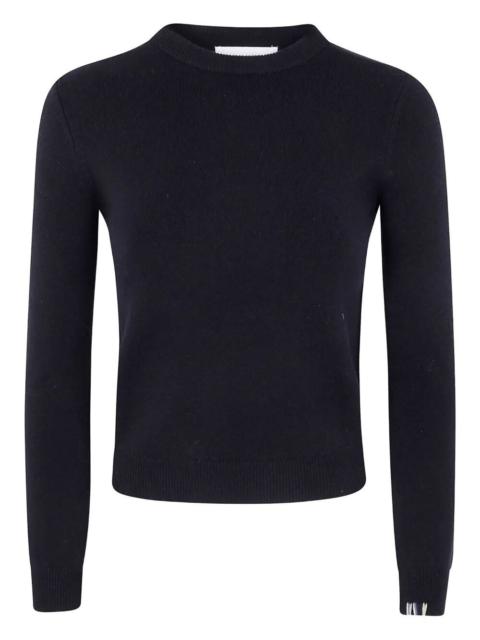 The KID NR 98 Sweater by EXTREME CASHMERE is a refined and contemporary piece in the knitwear catego