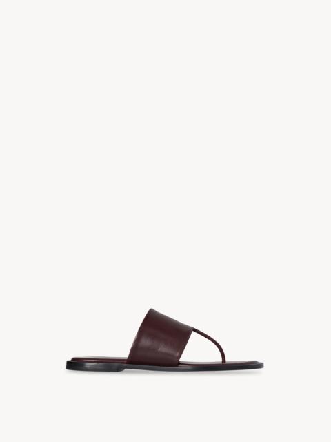 Signum Flat Sandal in Leather