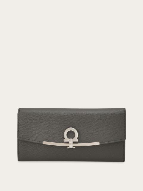 FERRAGAMO Gancini continental wallet