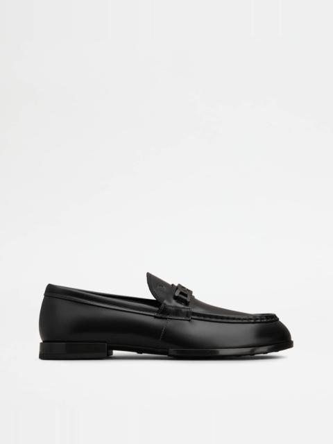 Tod's KATE LOAFERS IN LEATHER - BLACK