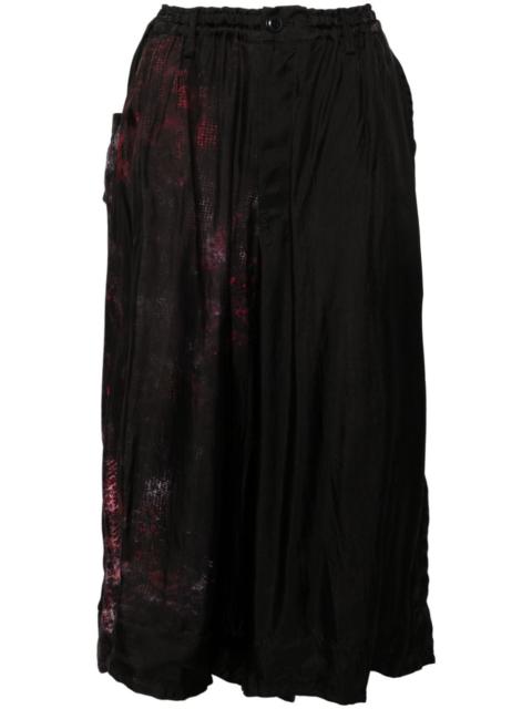 Y's abstract-print pleated midi skirt