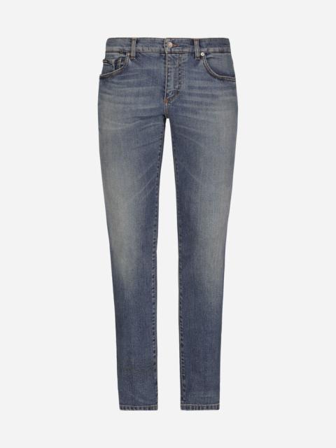 Washed skinny stretch jeans with whiskering