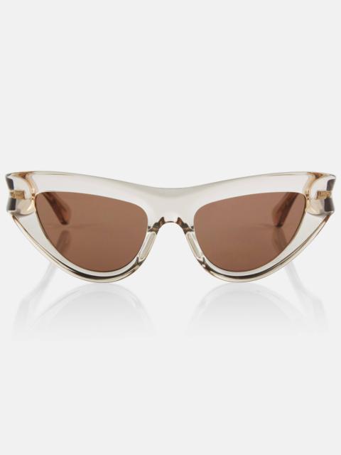 Bottega Veneta Cat-eye sunglasses