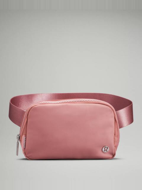 lululemon Everywhere Belt Bag 1L