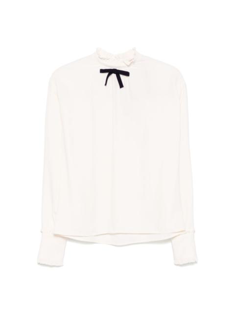 N°21 ruffle-collar blouse