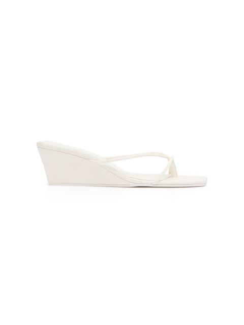 ST. AGNI Minimal Low Leather Sandals white
