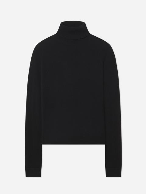 CO Slim Turtleneck in Fine Cashmere