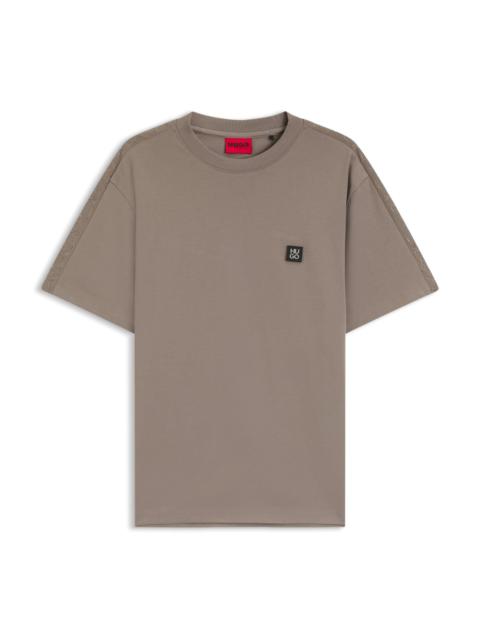 HUGO RELAXED-FIT T-SHIRT IN INTERLOCK COTTON WITH EMBROIDERED SHOULDERS
