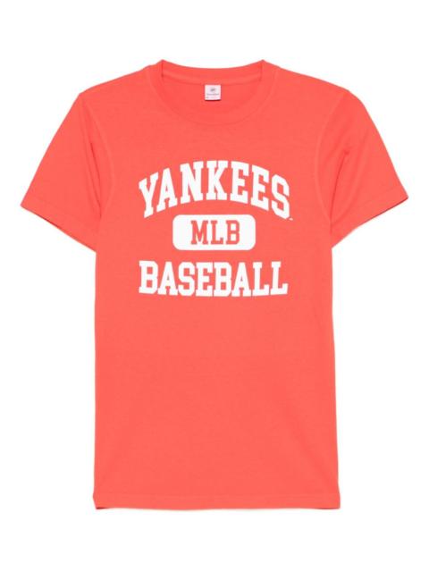Sporty & Rich Yankees Ivy T-shirt