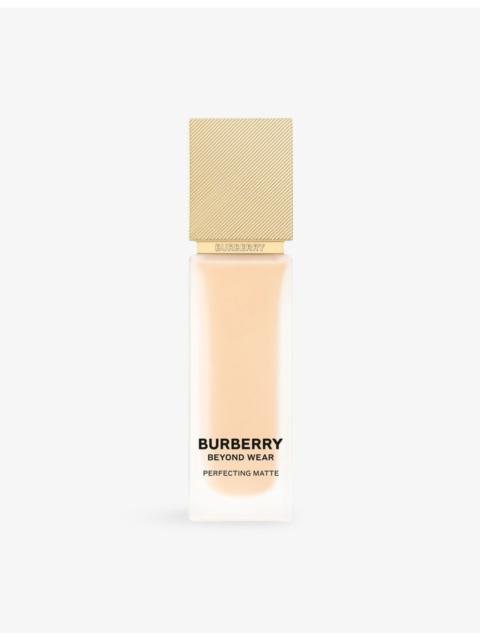 Burberry Beyond Wear Perfecting Matte foundation 30ml