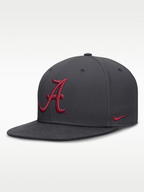 Nike Alabama Pro Men's Nike Dri-FIT College Fitted Hat