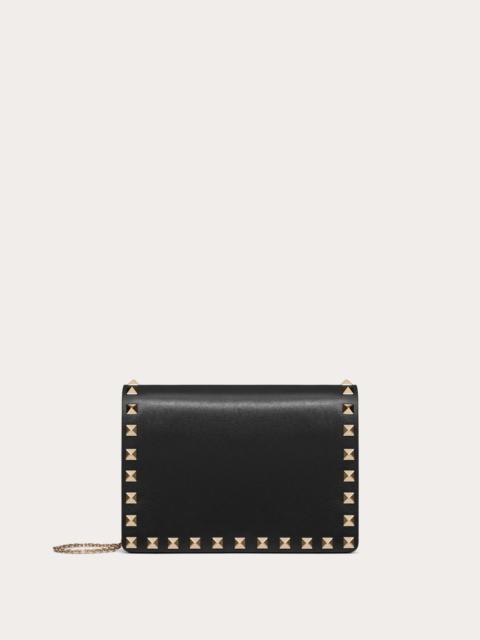 ROCKSTUD CALFSKIN CHAIN POUCH