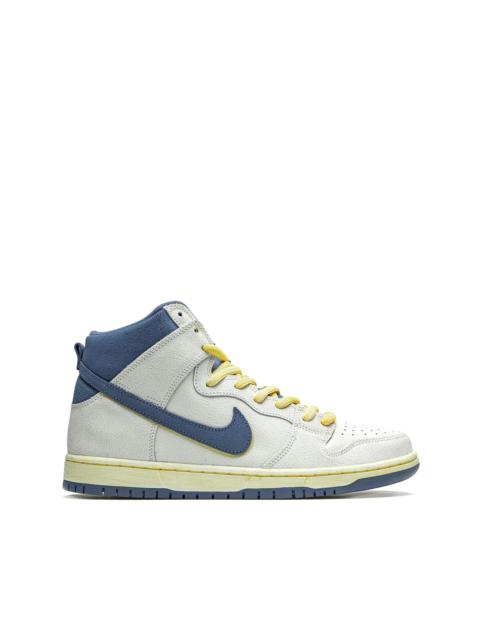 Nike x 아틀라스 SB Dunk High Pro "바다에서 상승" 스니커