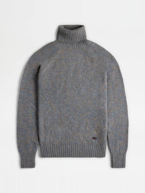 Tod's TURTLENECK IN CAMEL WOOL - LIGHT BLUE