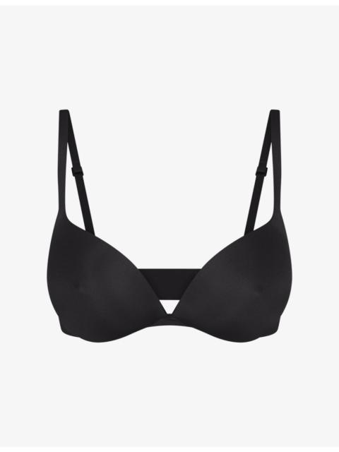 SKIMS Ultimate Nipple Wireless Push-Up Bra