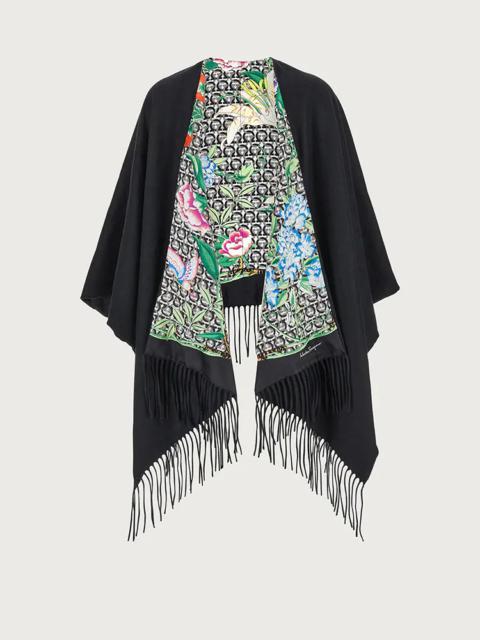 FERRAGAMO RAMAGE PRINT REVERSIBLE CAPE