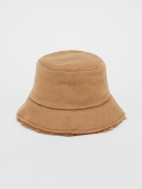 Max Mara FIDUCIA Reversible Teddy fabric and camel colour hat