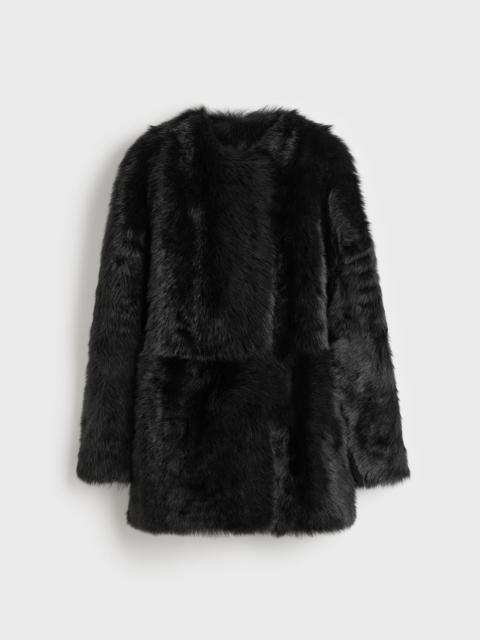 TOTEME Short silky shearling coat black