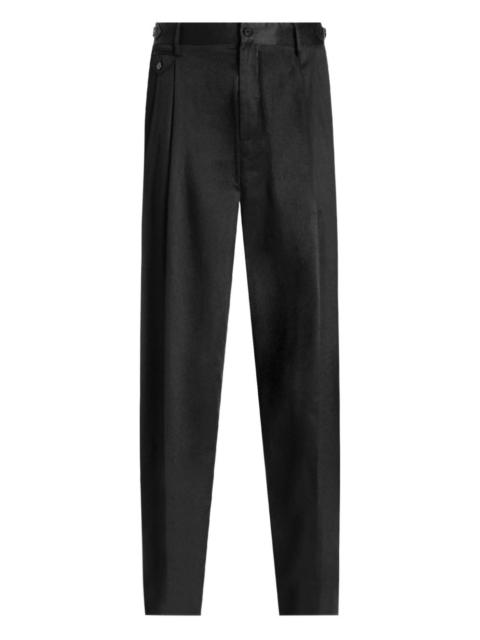 pleated trousers