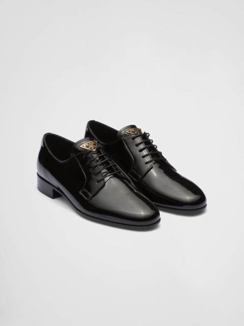 Patent leather lace-up shoes