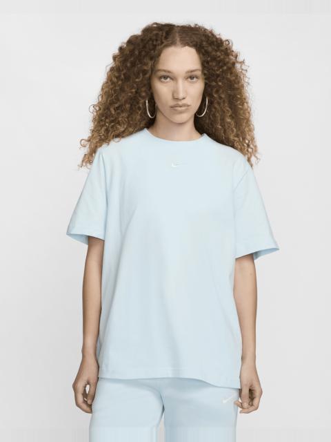 Nike Sportswear Essential Women's T-Shirt