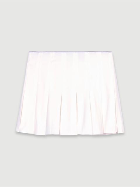 Short pleated skort