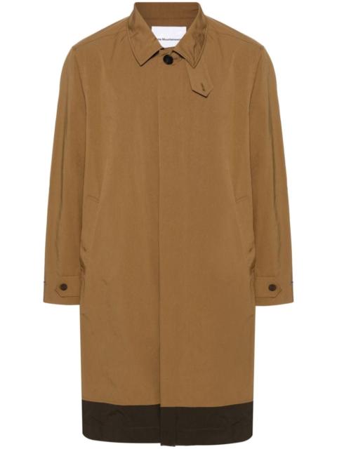 classic-collar concealed-fastening parka