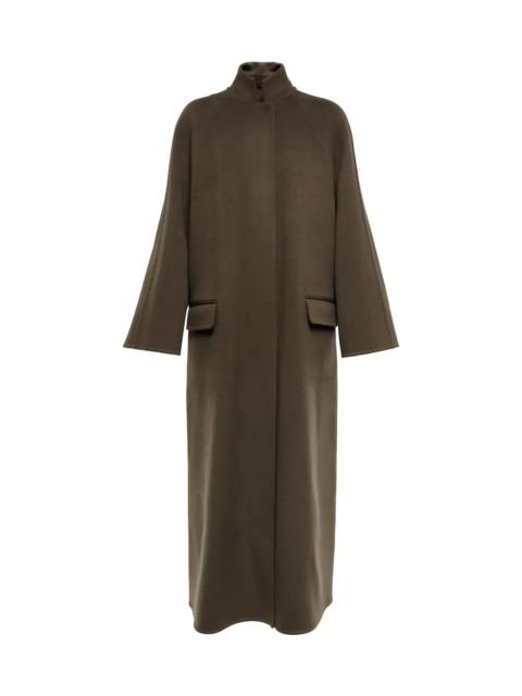 Loro Piana Ortiz double-faced cashmere coat