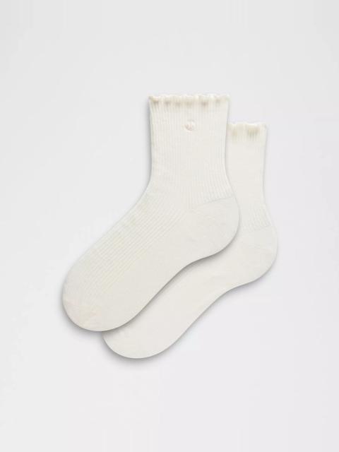 lululemon Unisex Lettuce Edge Quarter Socks