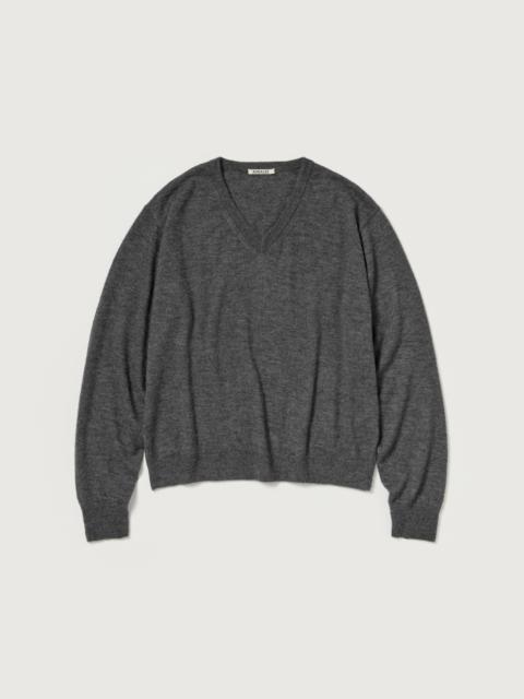 AURALEE HIGH GAUGE SOFT CASHMERE KNIT V-NECK P/O