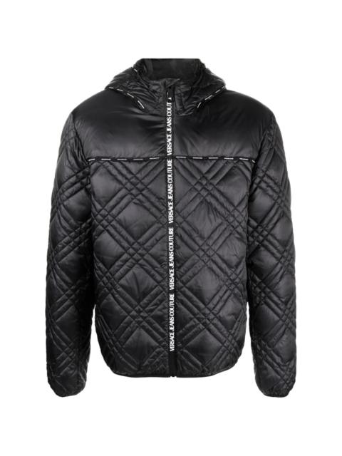logo-strap quilted coat
