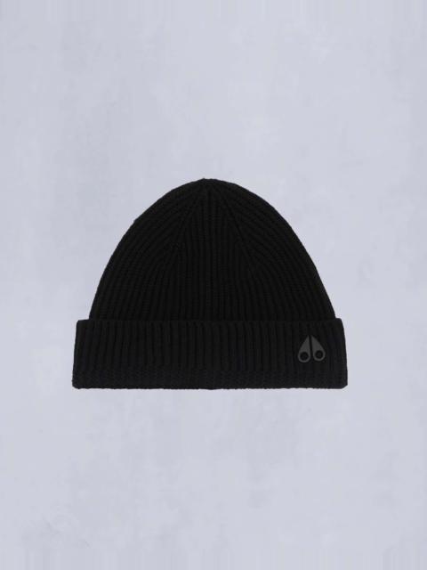 LOGO RIBBED BEANIE