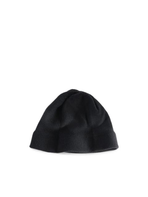BASERANGE fine-knit beanie hat