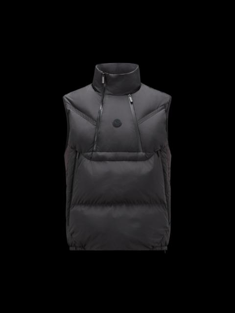 Moncler Aire Down Vest