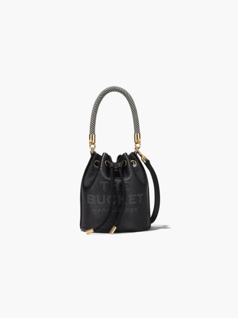 THE LEATHER BUCKET BAG