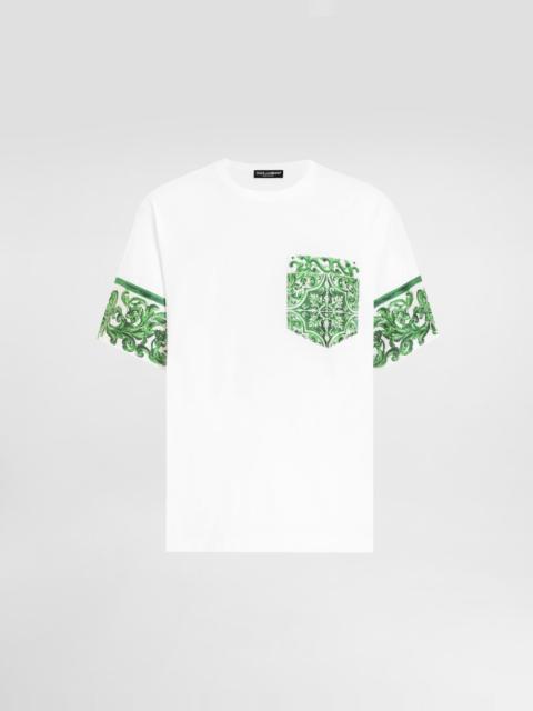 Dolce & Gabbana Cotton T-shirt with majolica-print breast pocket