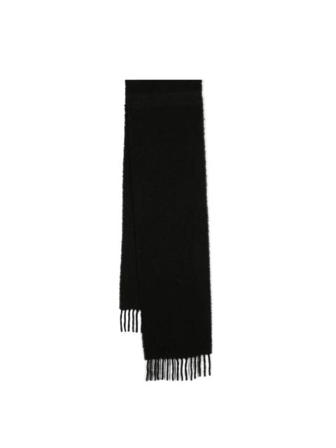 Anagram-patch fringed scarf