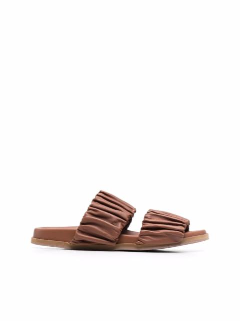 サンダル・ミュール SANTONI DAHLIA SLIDE SANDALS IN SMOOTH LEATHER Santoni Dahlia sandals | REVERSIBLE
