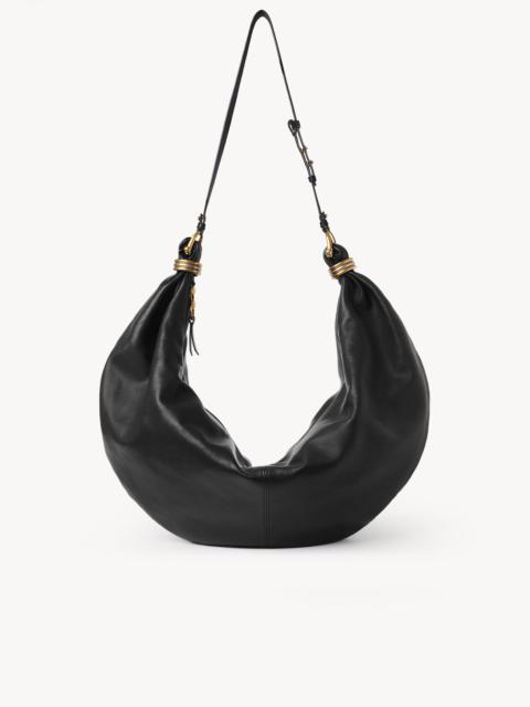 LARGE BRACELET HOBO BAG IN GRAINED LEATHER